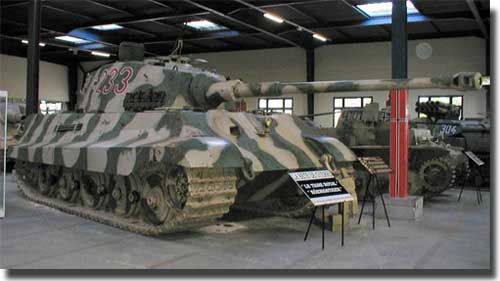 Фото танка в музее