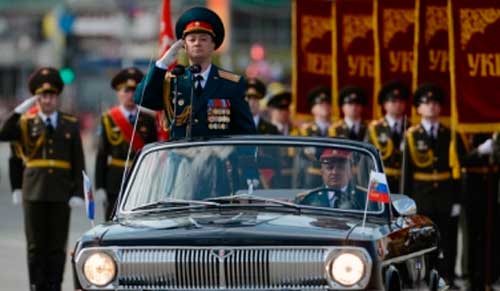 Парад Победы в Новосибирске. Фото: РИА Новости Парад Победы в Новосибирске