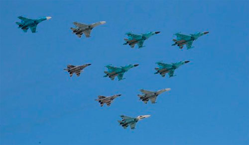Фото пресс-службы Президента России Самолеты ВВС на параде