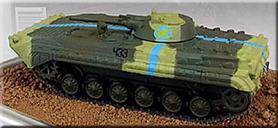 фотография модели боевой машины пехоты