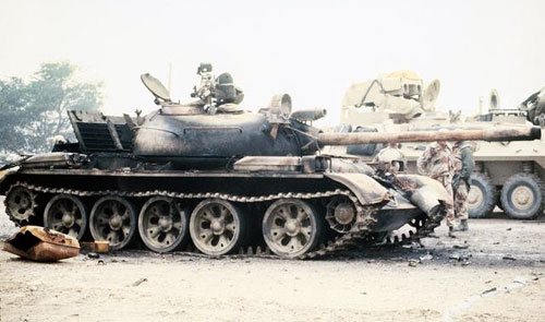 На танке Тип 69-И установлена более совершенная по сравнению с танком Тип 59 система управления огнем