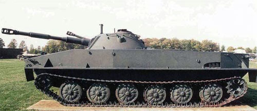 Надежный, маневренный ПТ-76 послужил базой для появившегося в 1952 году бронетранспортера БТР-50П, вмещавшего 20 солдат