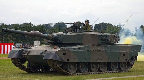 Лобовая броня танка Тип 90 повторяет броню немецкого Леопард 2 без особых изменений